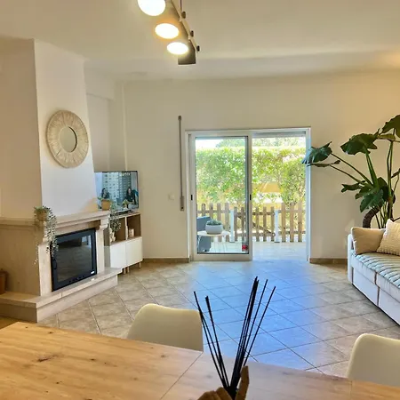 Salty & Swell Apartment *