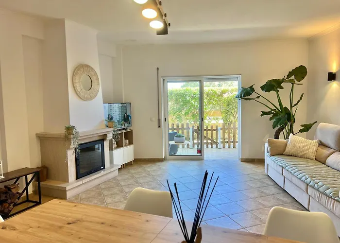 Salty & Swell Apartament *